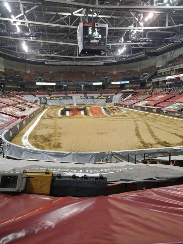SNHU Arena, section: 102, row: L, seat: 4
