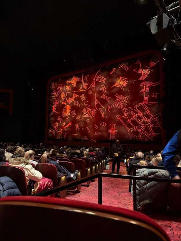 Minskoff Theatre, section: Orchestra R, row: P, seat: 2