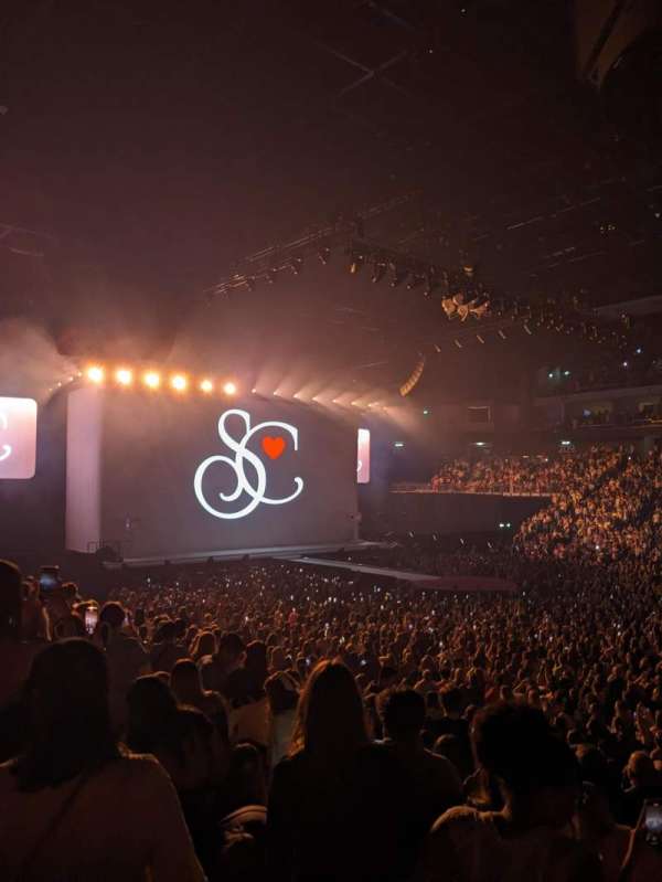 Uber Arena, section: 103, row: 13, seat: 11