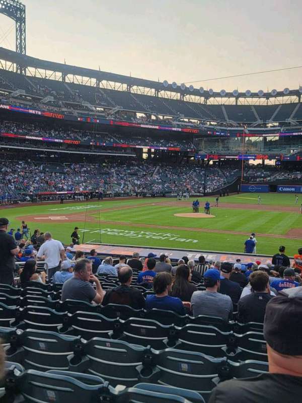 Citi Field, section: 113, row: 18, seat: 6