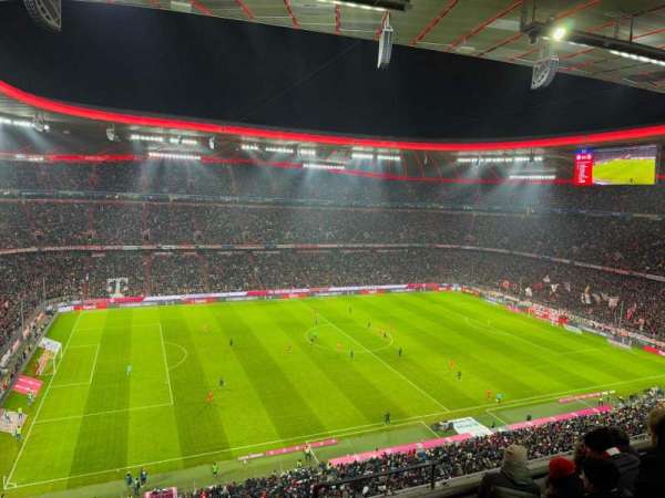 Allianz Arena, section: 301, row: 5, seat: 12