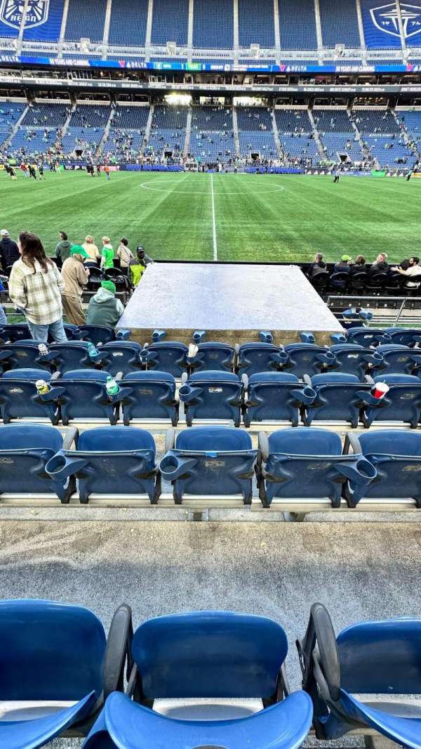 Lumen Field, section: 109, row: F, seat: 13-14