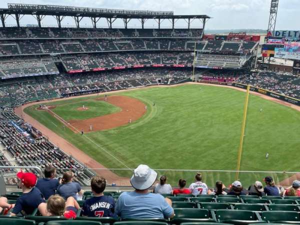 Truist Park, section: 411, row: 8, seat: 17