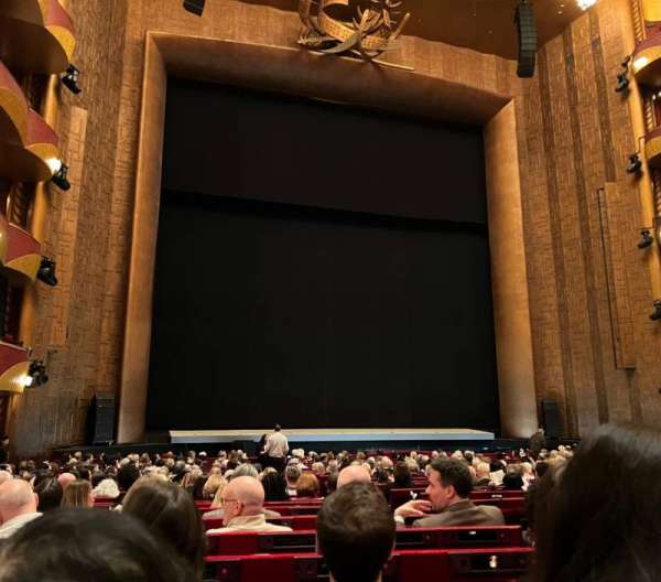 Metropolitan Opera House - Lincoln Center, section: Orchestra L, row: V, seat: 7