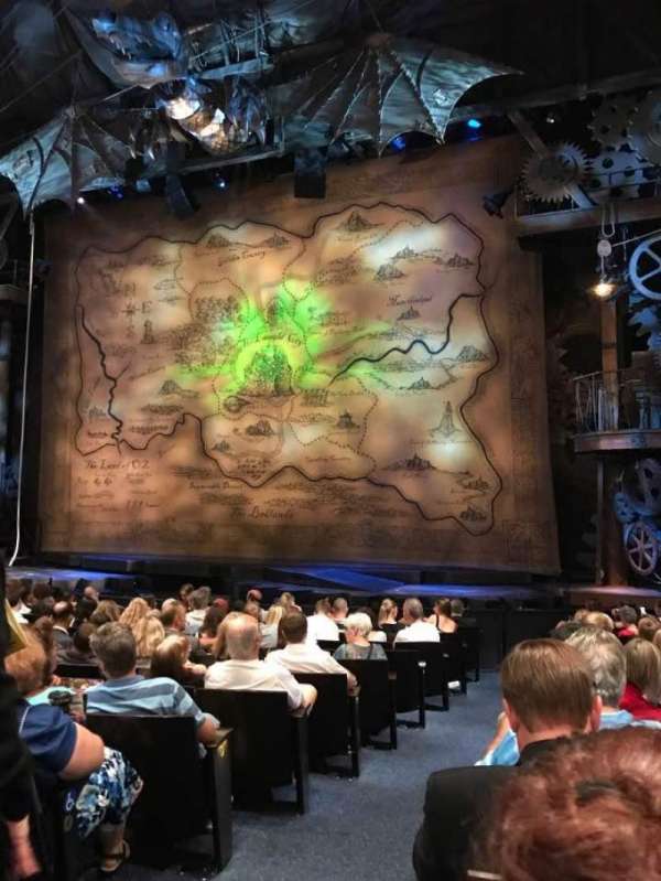 Gershwin Theatre, section: Orchestra R, row: H, seat: 8