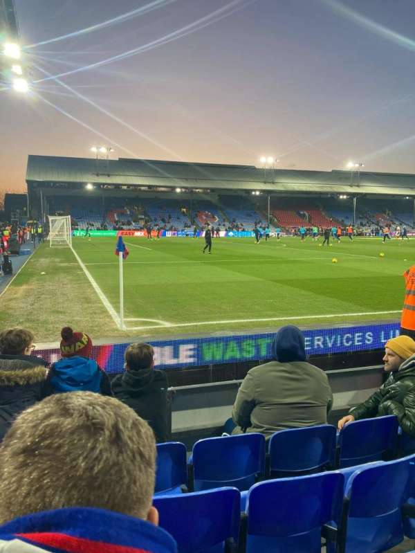 Selhurst Park, section: AW-Z, row: 4