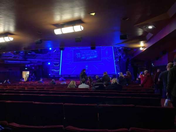 Adelphi Theatre, section: Stalls, row: U, seat: 4