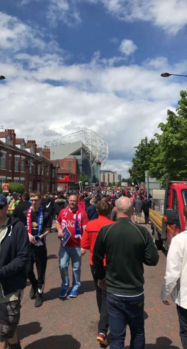 Old Trafford, section: Sir Matt Busby Way