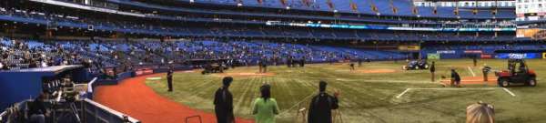 Rogers Centre, section: 117R, row: 4, seat: 8