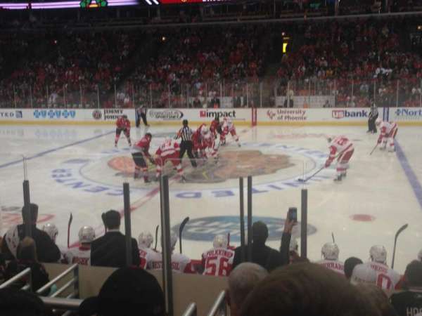 United Center, section: 122, row: 9, seat: 7