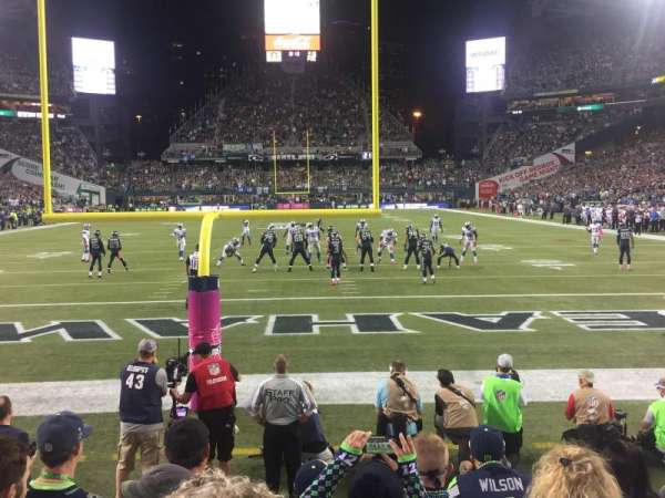 Lumen Field, section: 122, row: E, seat: 8