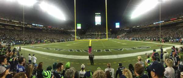 Lumen Field, section: 122, row: E, seat: 8