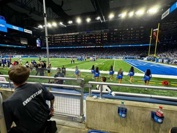 Ford Field, section: 131, row: 2, seat: 1