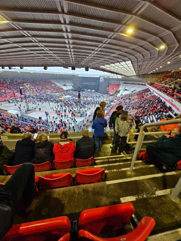 Stadium Of Light, section: P22, row: 9, seat: 353