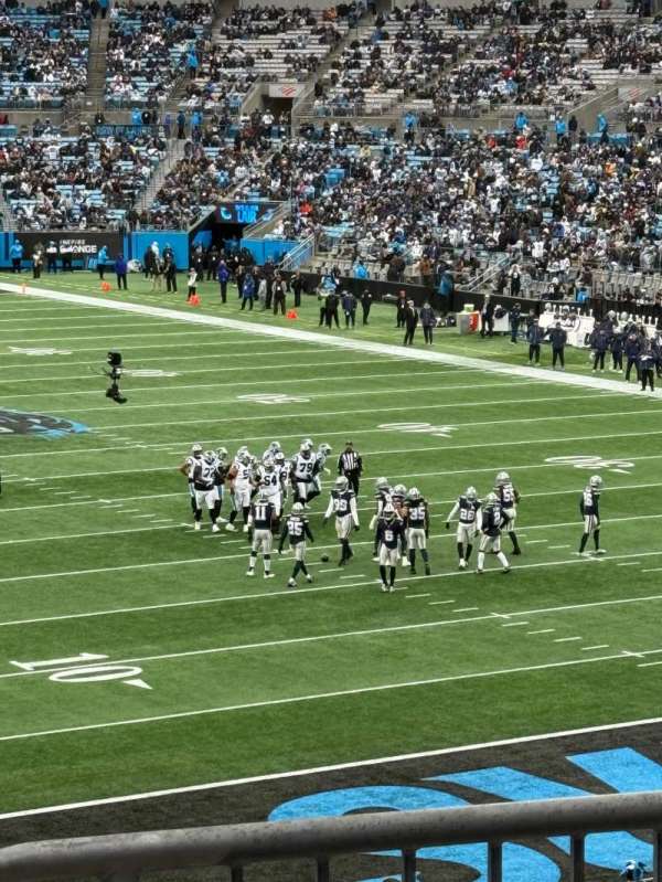 Bank of America Stadium, section: 233, row: 8, seat: 2