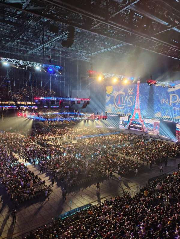 Paris La Défense Arena, section: 417, row: 41, seat: 15