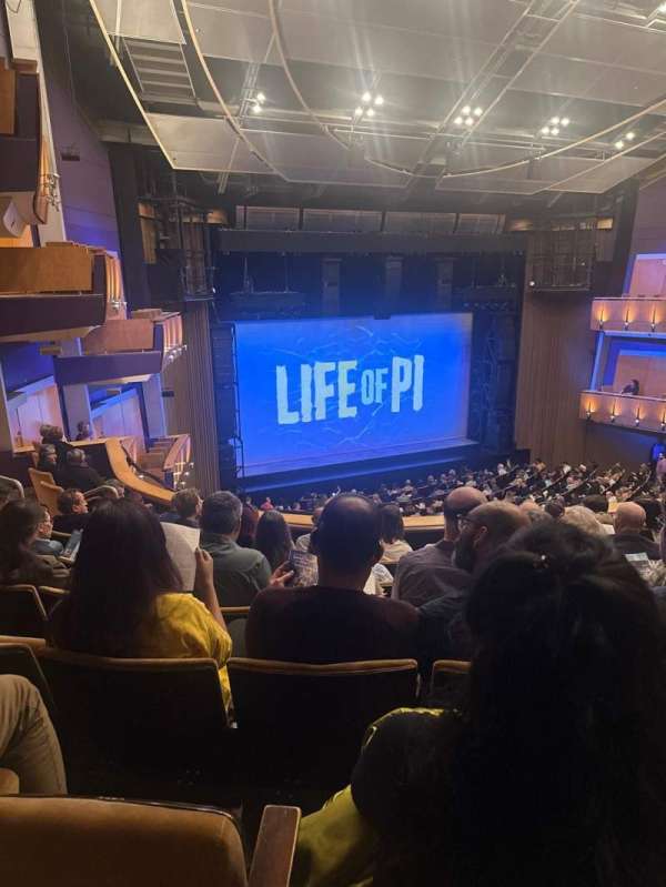 Ahmanson Theatre, section: Mezzanine, row: G, seat: 47