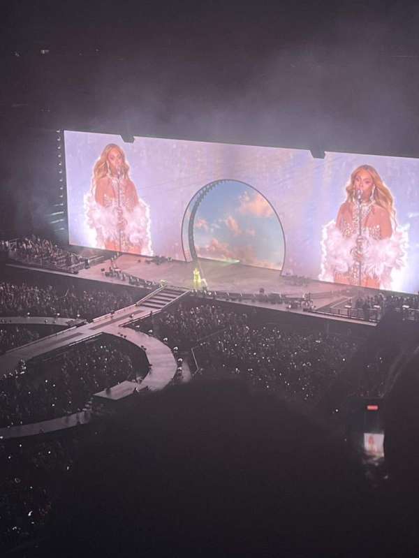 Allegiant Stadium, section: 443, row: 3, seat: 9