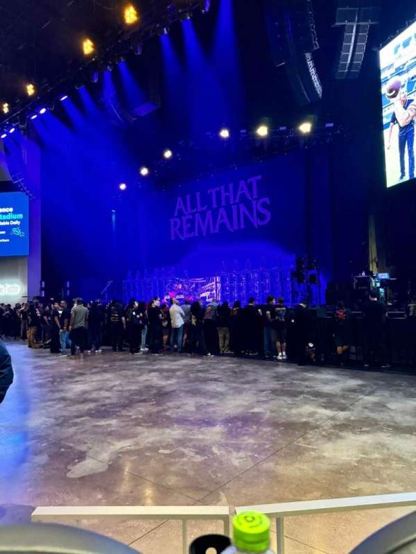 YouTube Theater, section: 105, row: B, seat: 1