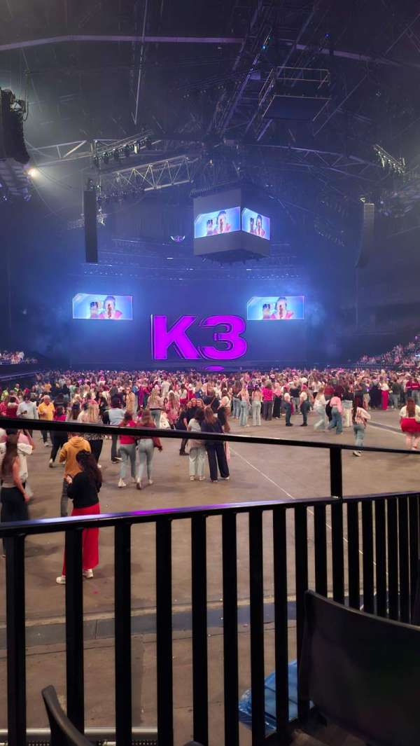 AFAS Dome, section: 137, row: 5, seat: 8