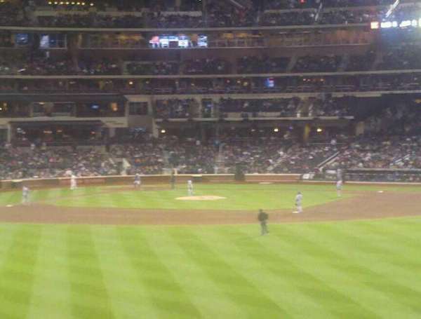 Citi Field, section: 137, row: 1, seat: 25