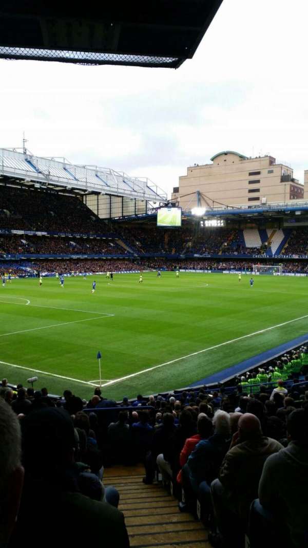 Stamford Bridge, section: Matthew Harding Lower 8, row: U, seat: 395