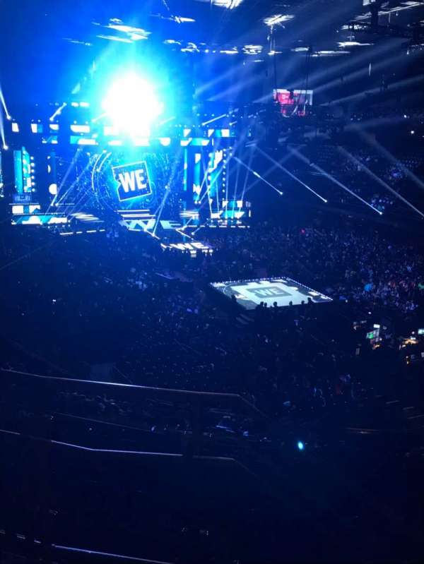Kia Forum, section: 233, row: 4, seat: 1