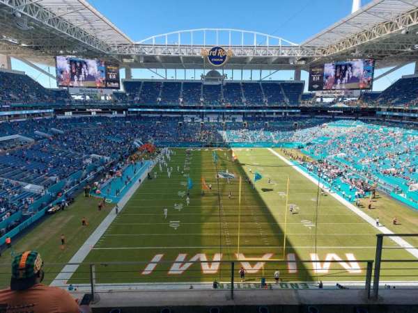 Hard Rock Stadium, section: 310, row: 10, seat: 4