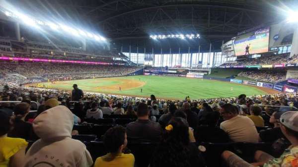 LoanDepot Park, section: 5, row: 22, seat: 13