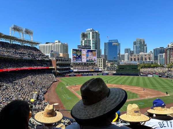 Petco Park, section: 201, row: 8, seat: 6