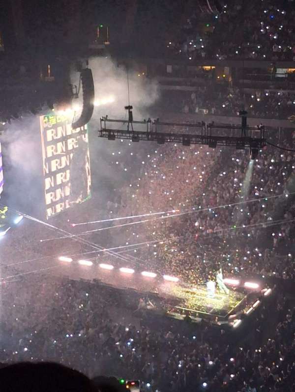 Honda Center, section: 410, row: N, seat: 2