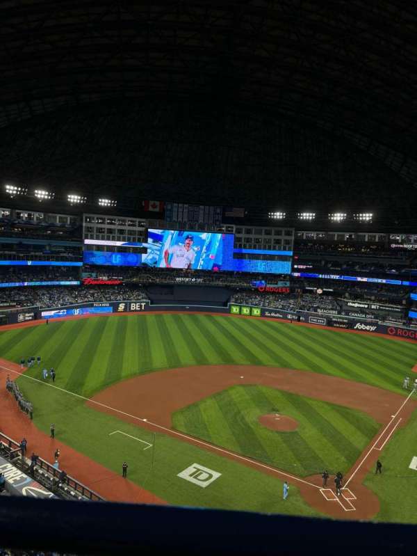 Rogers Centre, section: 526, row: 1, seat: 11