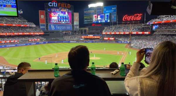 Citi Field, section: 227, row: 1, seat: 3