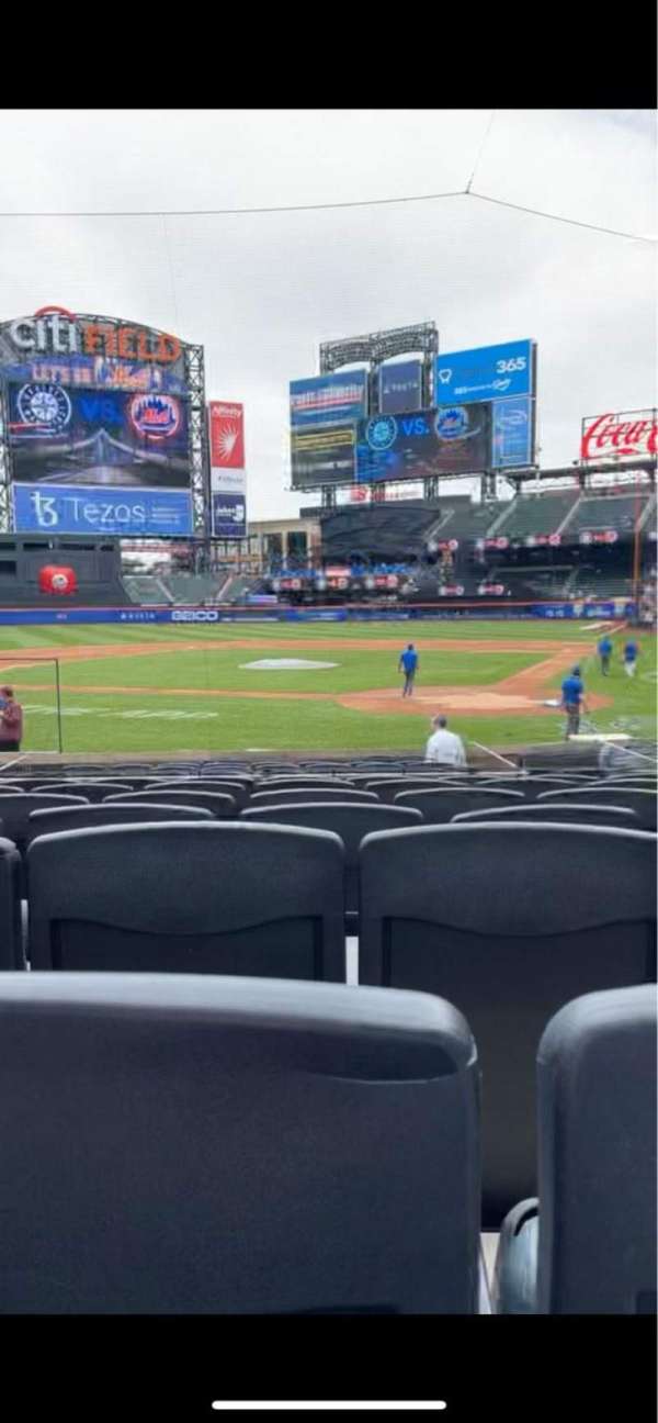 Citi Field, section: 17, row: 7, seat: 6