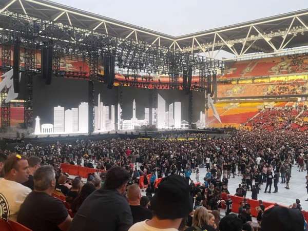 Suncorp Stadium, section: 302, row: 18, seat: 17