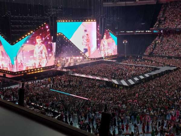 Johan Cruijff ArenA, section: 405, row: 2, seat: 89