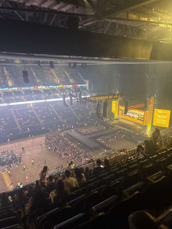 The O2, London, section: 417, row: R, seat: 464