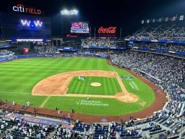 Citi Field, section: 420, row: 3, seat: 13