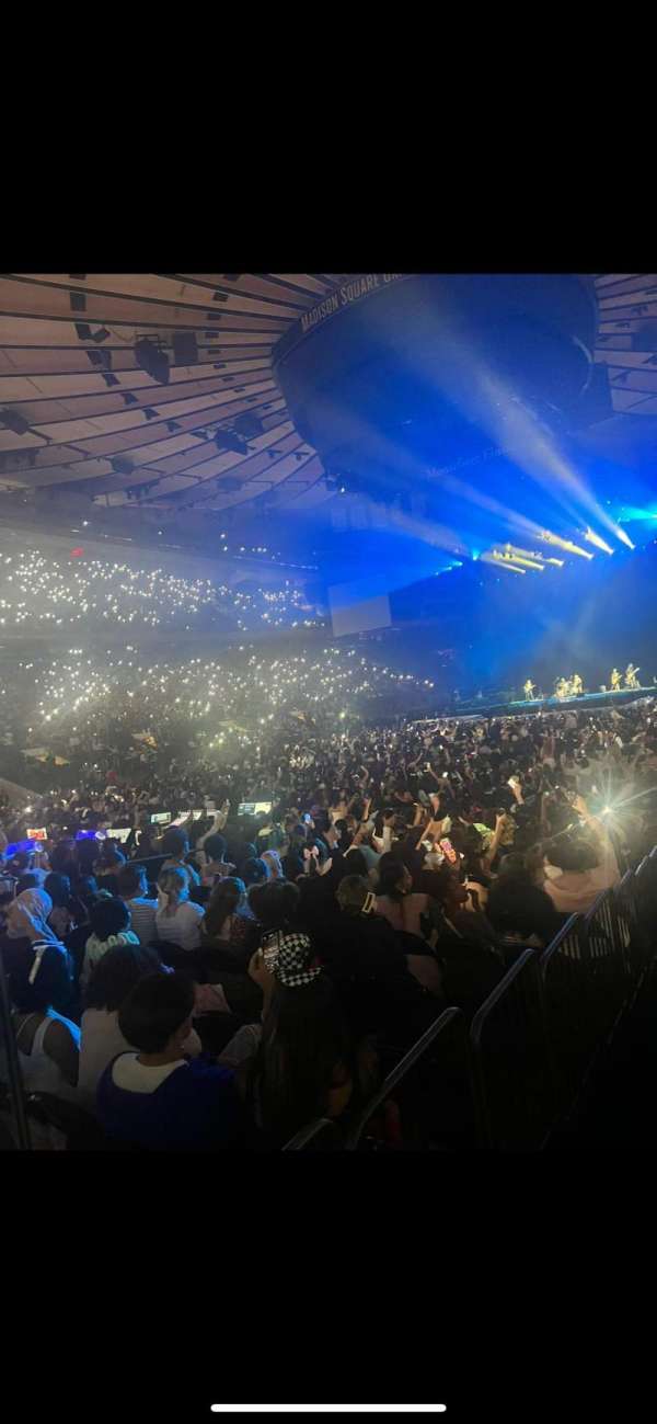 Madison Square Garden, section: 104, row: 5, seat: 1