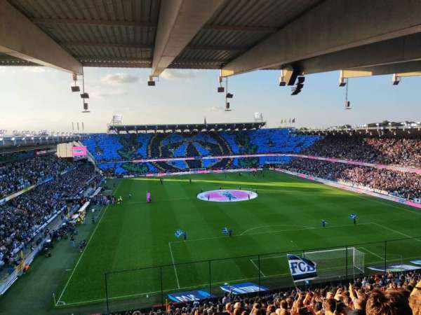 Jan Breydel Stadion, section: 425, row: 27, seat: 7