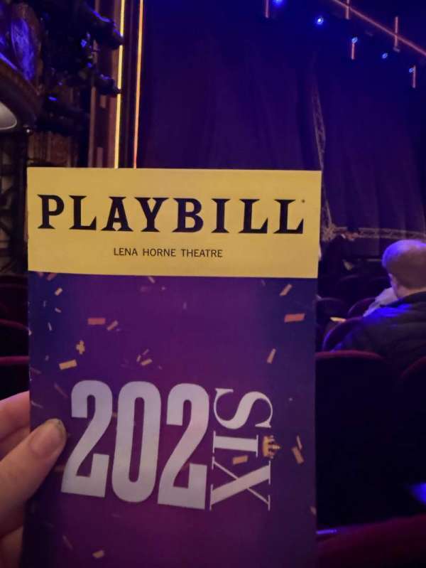 Lena Horne Theatre, section: Orchestra L, row: G, seat: 15