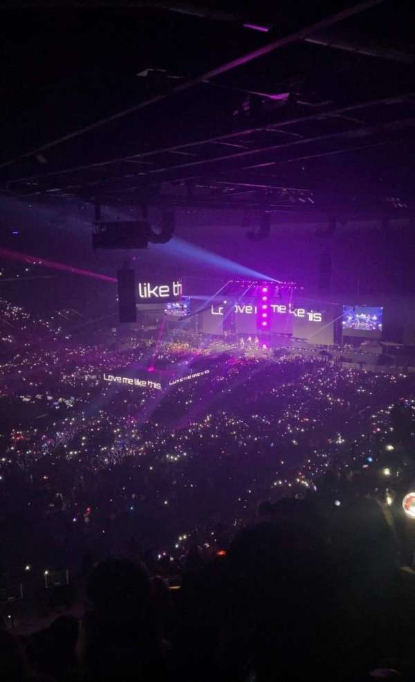 Paris La Défense Arena, section: 415, row: 58, seat: 23