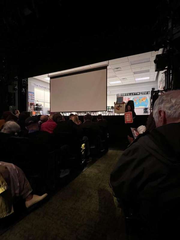 Hayes Theater, section: Orchestra R, row: G, seat: 2