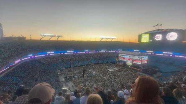 Bank of America Stadium, section: 520, row: 20, seat: 14