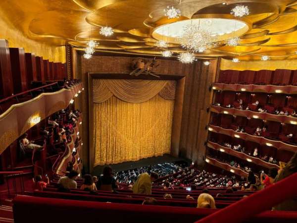 Metropolitan Opera House - Lincoln Center, section: Family Circle L, row: A, seat: 1