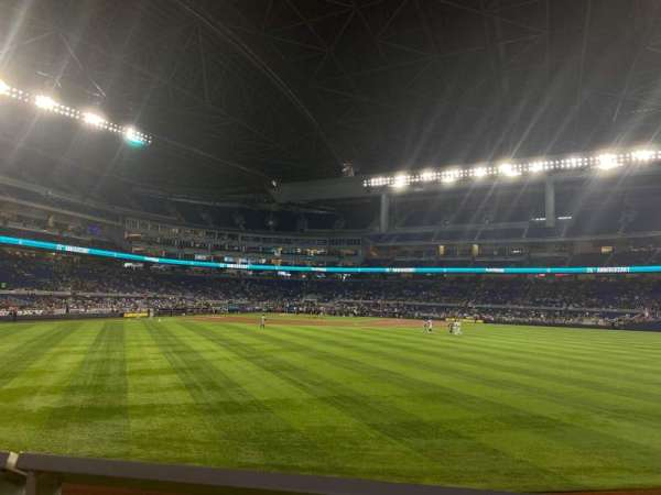 LoanDepot Park, section: 36, row: A, seat: 7
