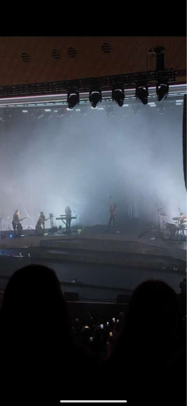 O2 Apollo Manchester, section: Circle, row: D, seat: 8