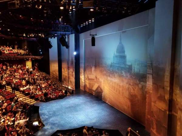 Vivian Beaumont Theater, section: Loge R, row: A, seat: 516