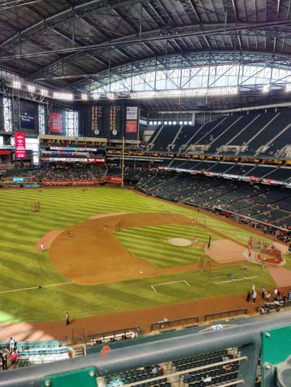 Chase Field, section: 324, row: 1, seat: 11
