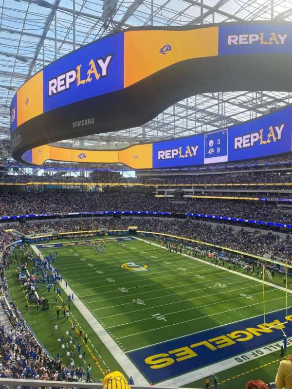SoFi Stadium, section: 305, row: 6, seat: 8